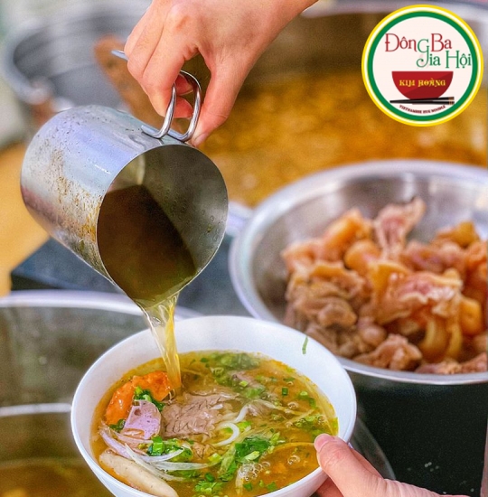 BÚN BÒ NẠM CHẢ